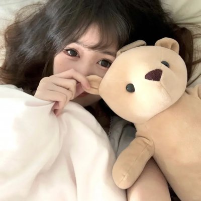 地铁女孩