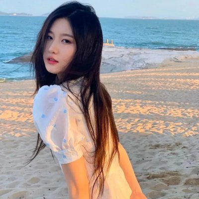 我想变成鸟,所以跳起来